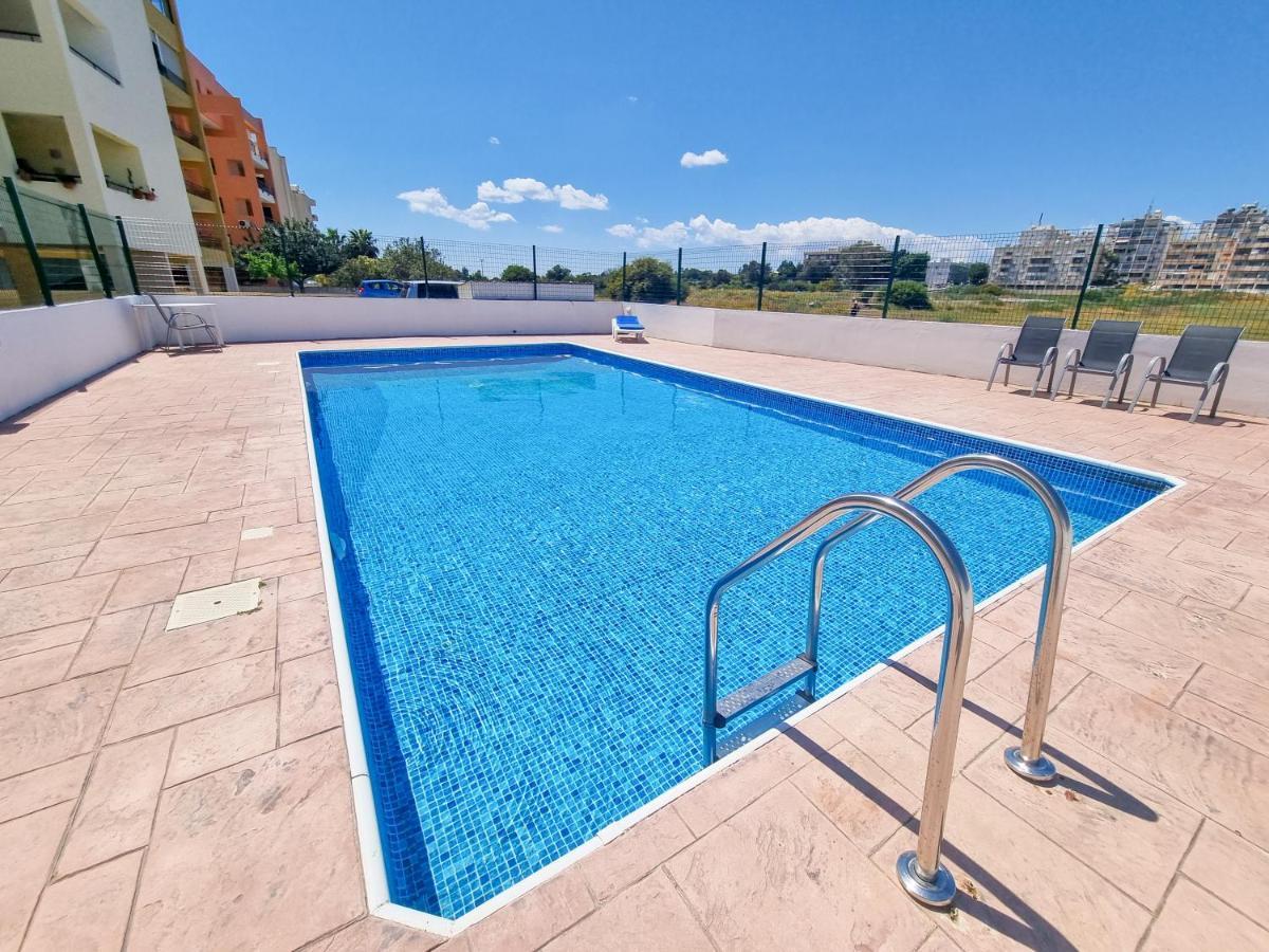 Seaside Heaven Apartment With Pool Ларнака Экстерьер фото